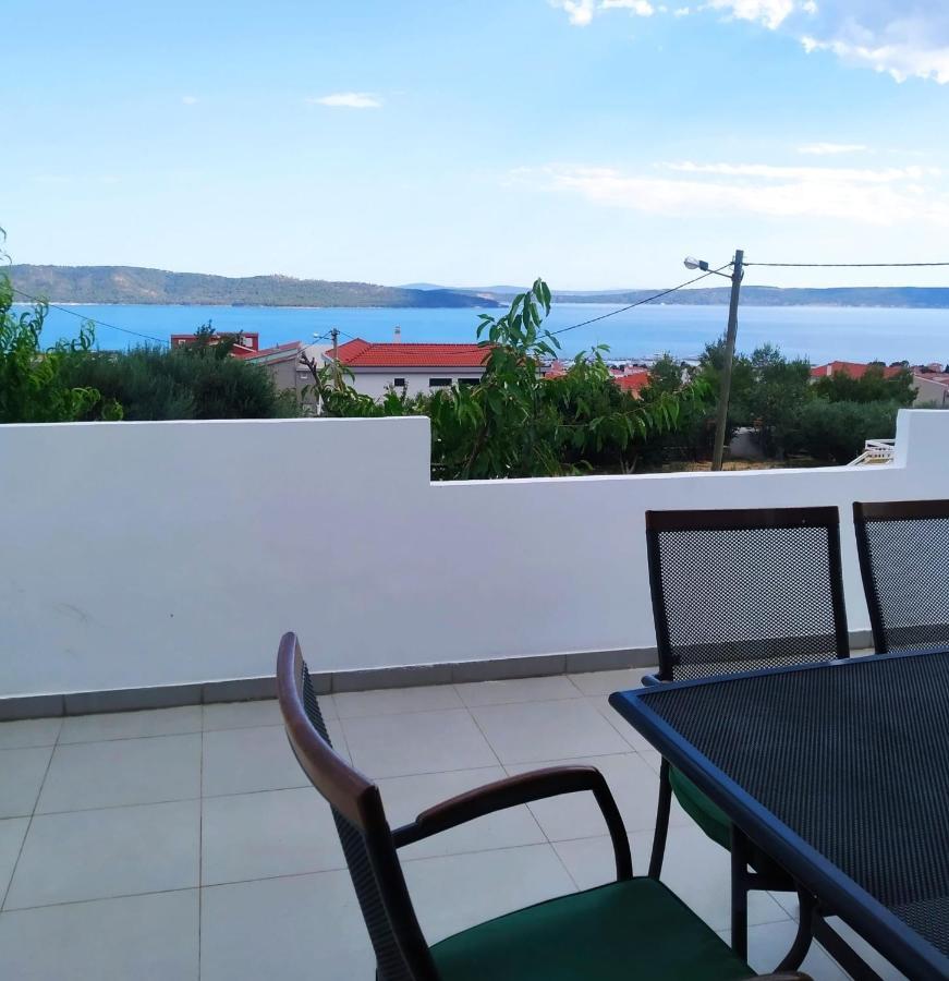 KaštelaApartman Milaアパートメント エクステリア 写真