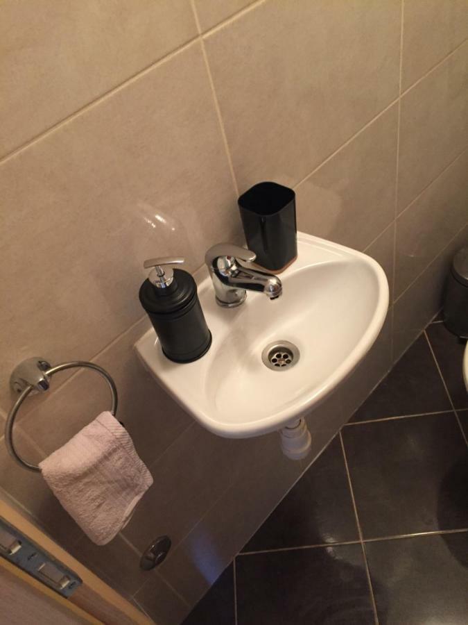 KaštelaApartman Milaアパートメント エクステリア 写真